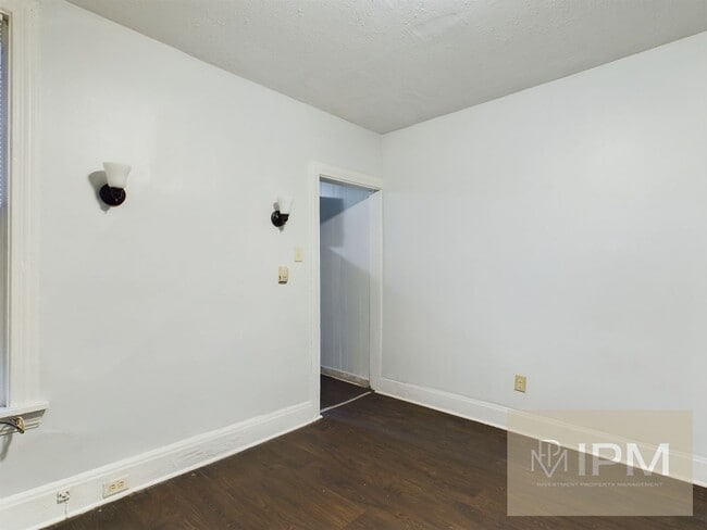 Building Photo - Cozy 3 Bedroom, 1 Bath Home in Harrisburg, Pa!