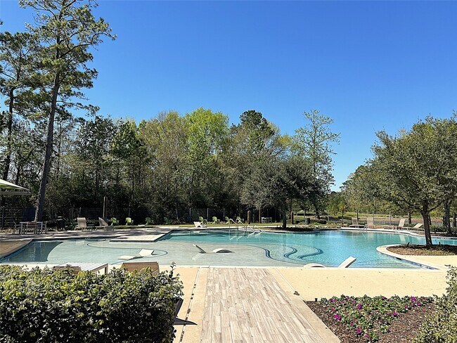 Building Photo - 16303 Tawny Emperor Dr