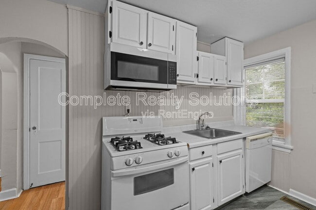 Building Photo - 2726 Osgood Ave
