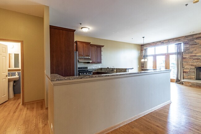 Building Photo - 20560 N Westpark Pl