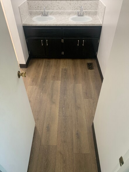 Building Photo - 2272 Berrycreek Dr