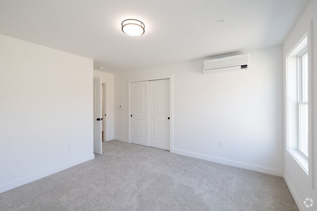 2BR, 1BA - 1000SF - Primary Bedroom - The Residences at Davis Pines