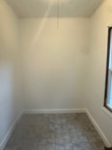 Building Photo - 48 Eleanor Rd