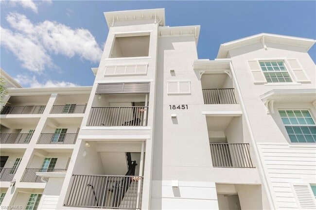 Building Photo - 18451 Copperhead Dr