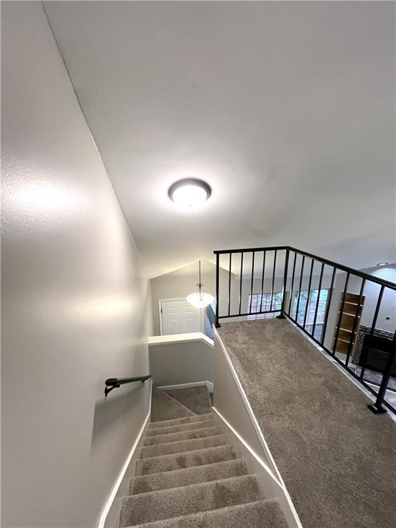 Building Photo - 3030 Steeplechase Dr