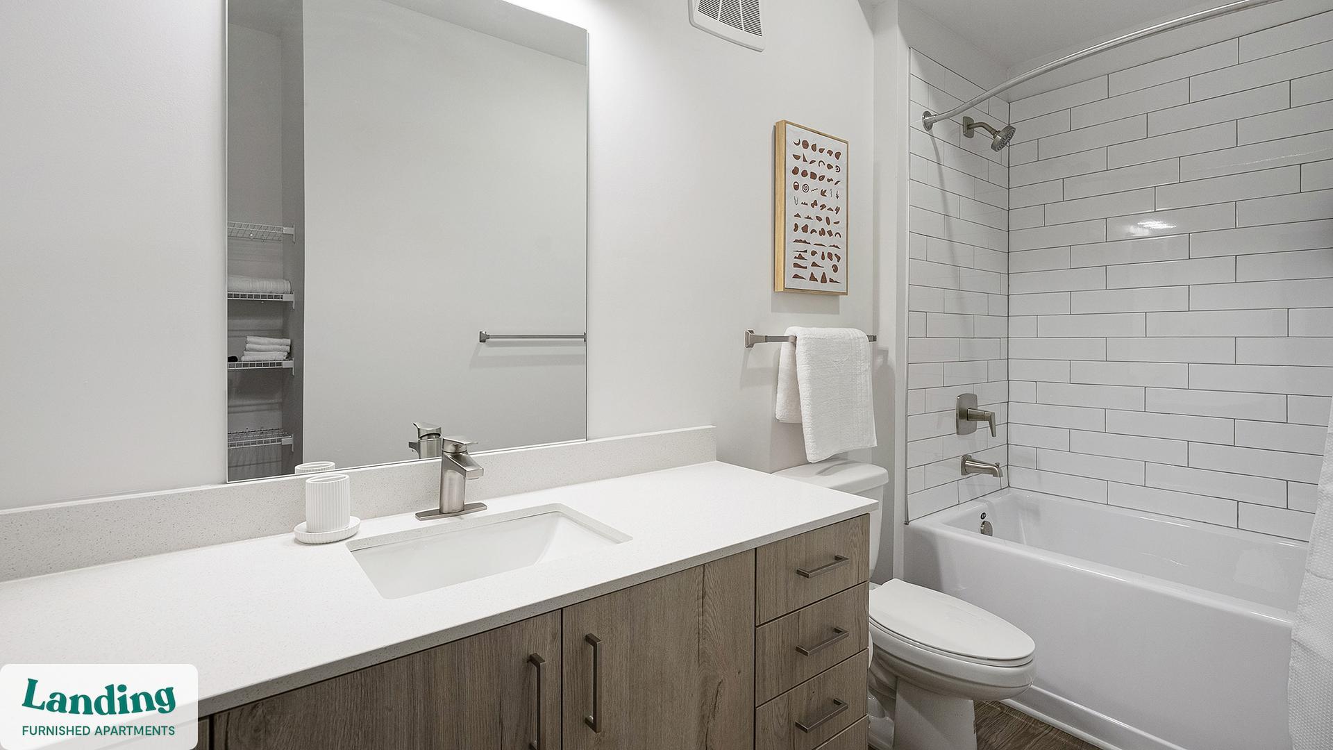 Building Photo - 2800 Milan Ct