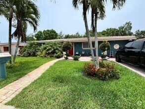 Building Photo - 3 bedroom in Miami FL 33167