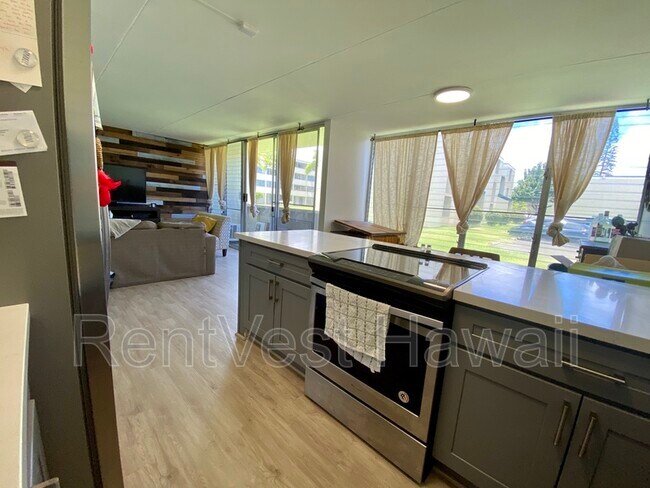 Building Photo - 95-021 Kuahelani Ave