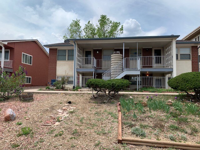 Primary Photo - 4344 N Chestnut St