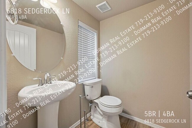 Building Photo - 6818 Sedgerock Ln