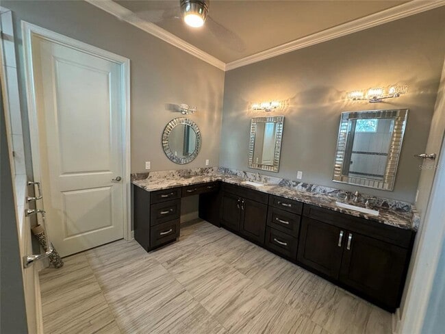 Building Photo - 9005 SW 25 Rd