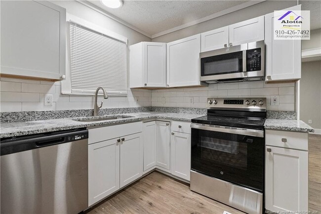 Building Photo - 207 S Windsor Dr