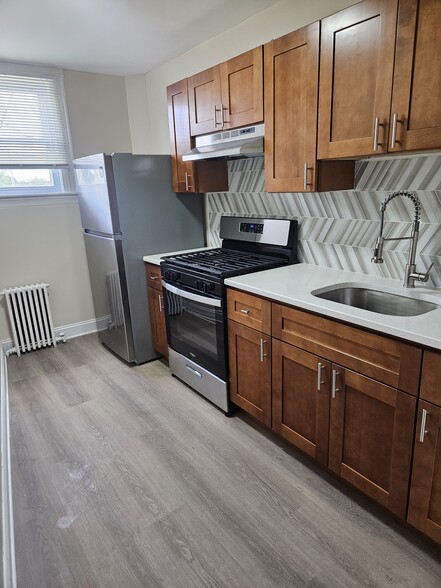 Kitchen - 5844 Theodore St