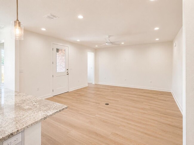 Building Photo - FRENSHIP ISD-FANTASTIC NEW BUILD FOR LEASE-4BED/2BATH/2GA