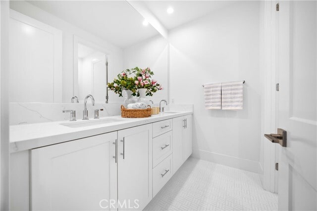 Building Photo - 307 Brimwood