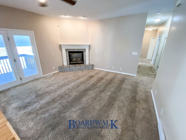 Building Photo - Stunning Draper Home with Finished Basement & Backyard Retreat