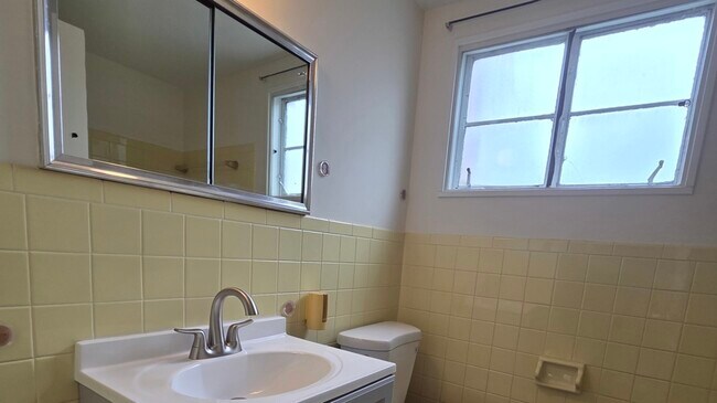 Building Photo - 2156 Downey Rd