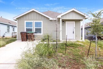 Building Photo - 14422 Calaveras Creek