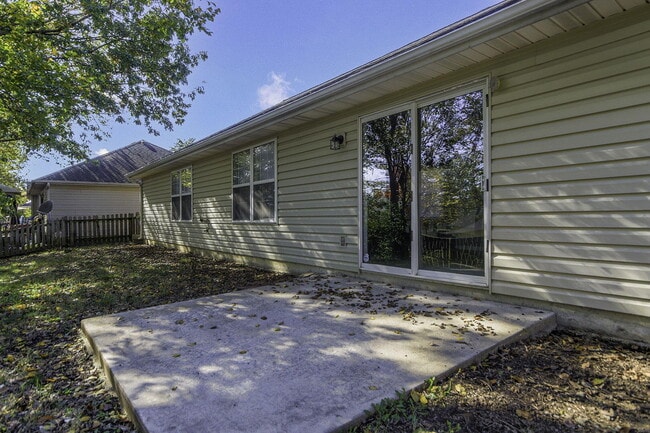 Building Photo - 4706 Fenimore Dr