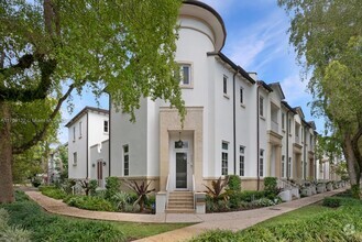 Building Photo - 649 Santander Ave