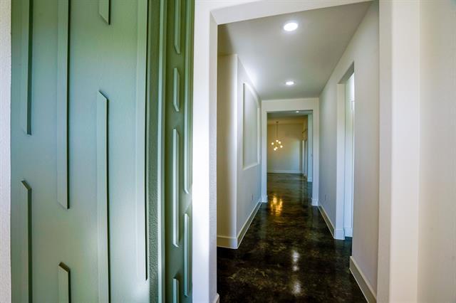 Building Photo - 106 Cardinal Wds