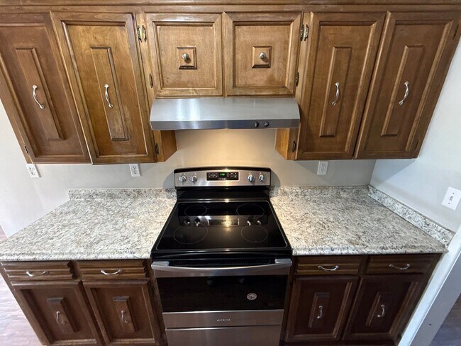 Building Photo - 4776 Buffalo Dr SE