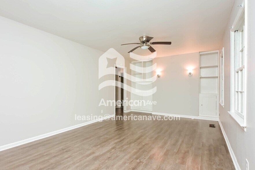 Building Photo - 3217 Misty Valley Dr