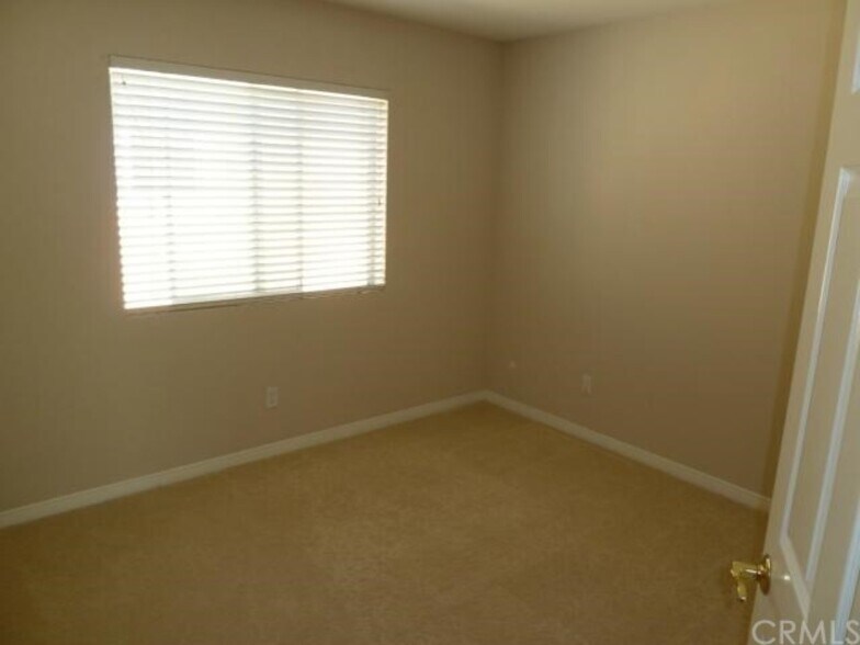Building Photo - 18 Copperstone Ln