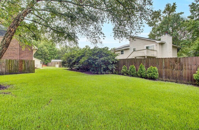 Building Photo - 8000 Eberly Ave