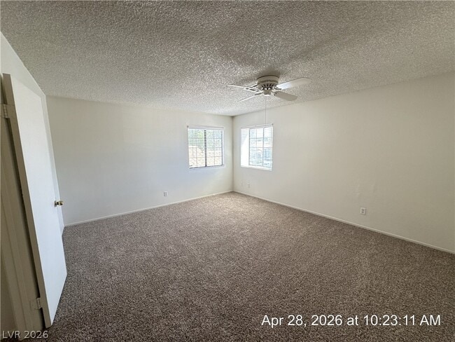 Building Photo - 2059 Club Crest Way