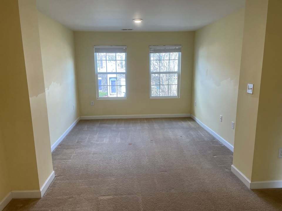 Building Photo - 2161 Shady Pond Dr