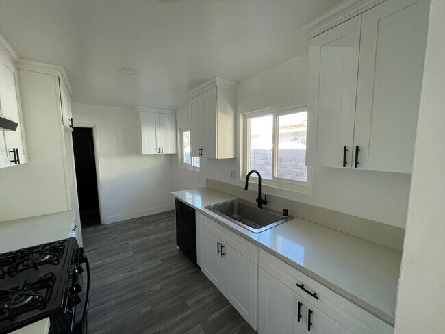 Building Photo - For Rent – 3 Bed, 2 Bath Home in Rowland Heights