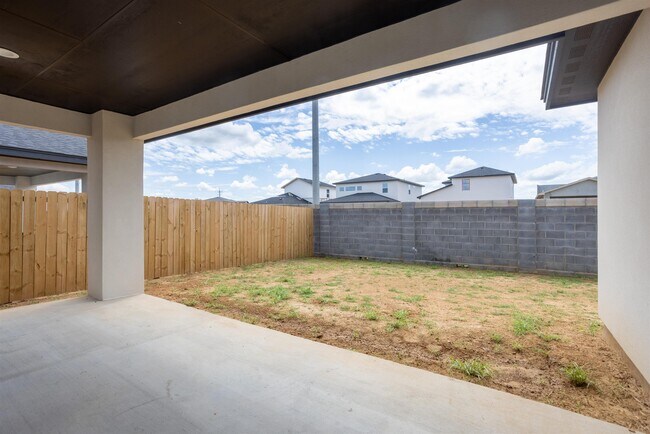 Building Photo - 9910 Caddo Lp