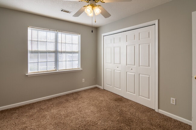 Building Photo - 4711 Brookwood Ln