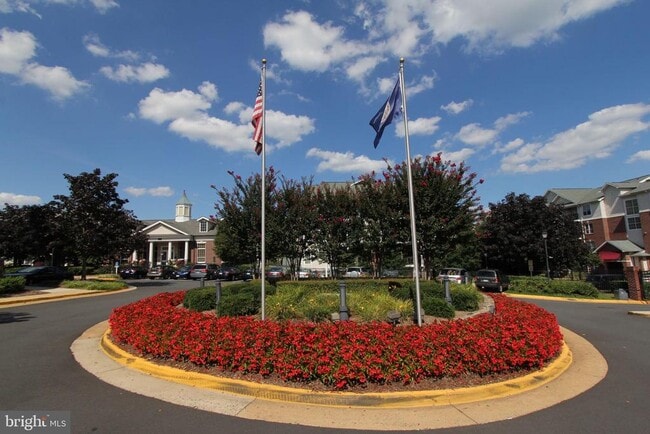 Building Photo - 1591 Spring Gate Dr.