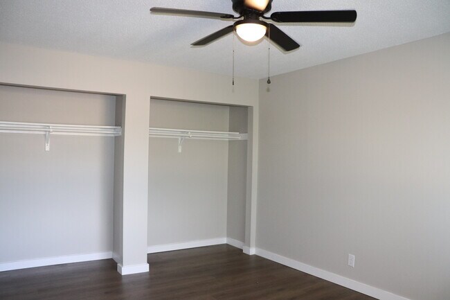 Building Photo - 9115 Nieman Rd