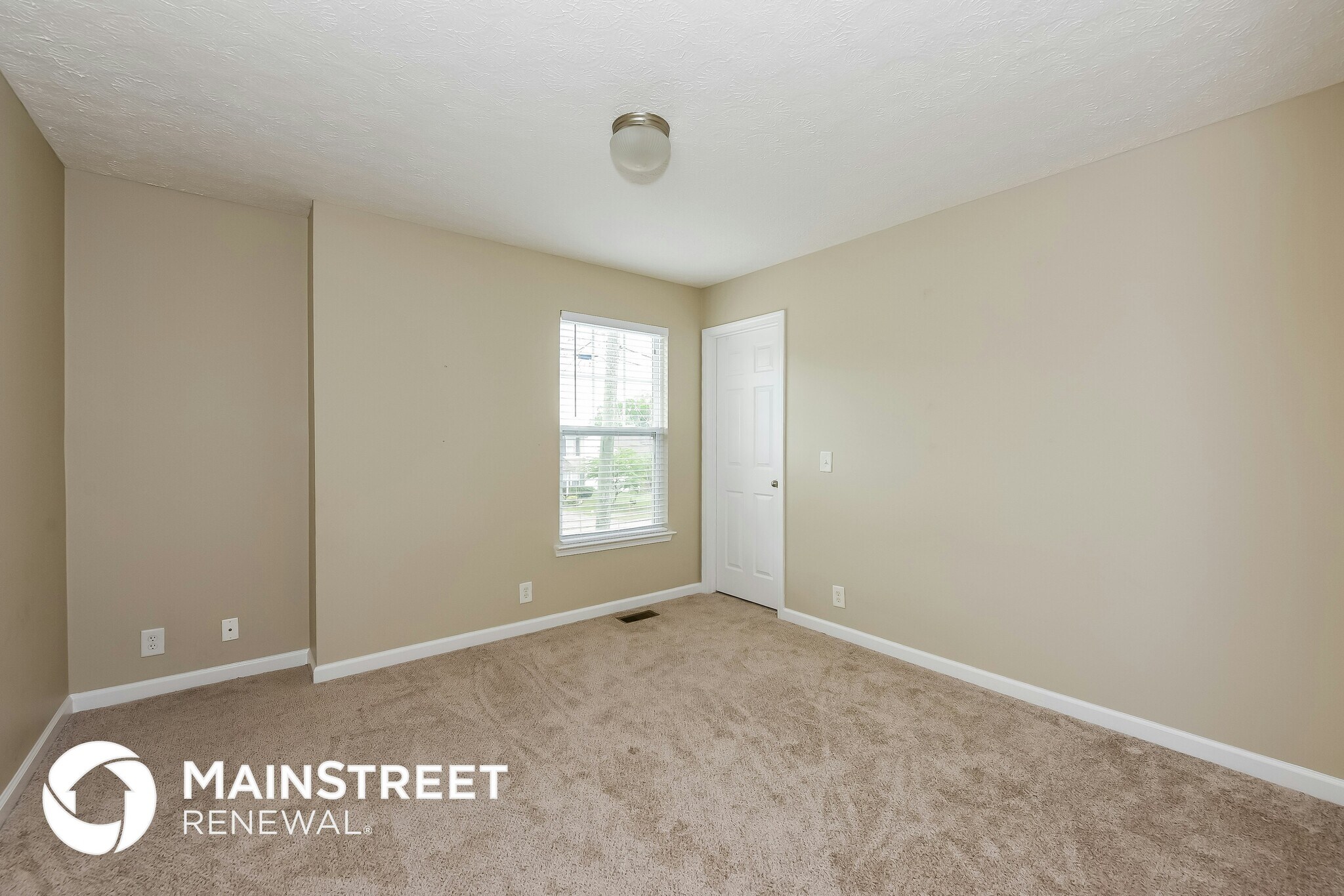 Building Photo - 7241 Legacy Dr
