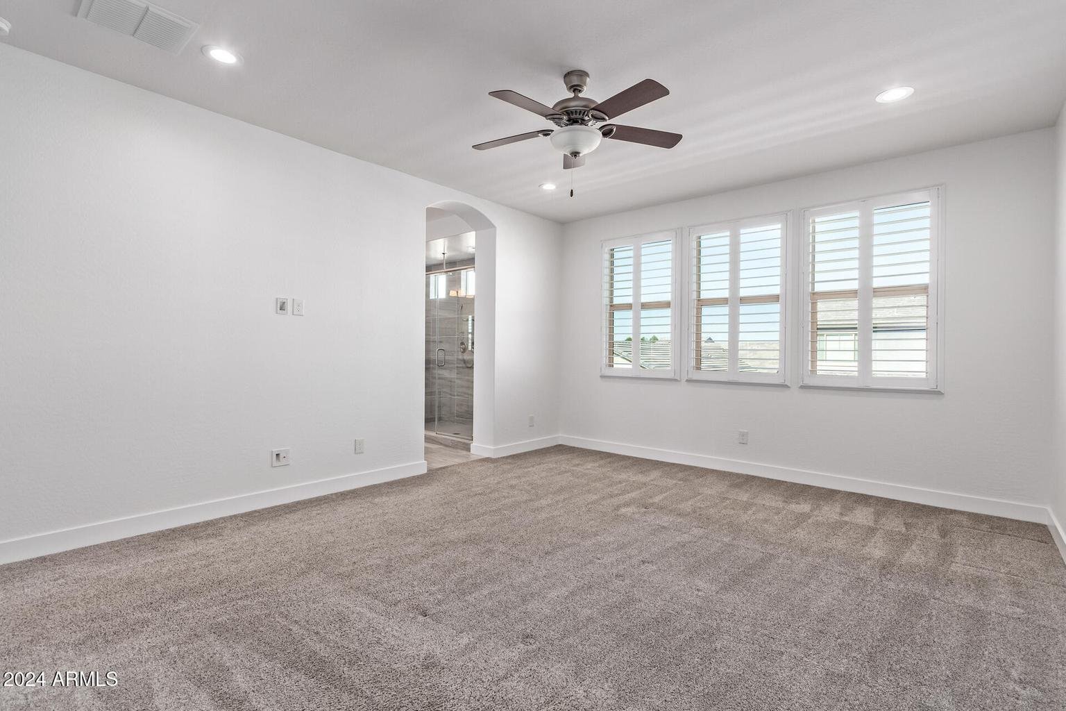 Building Photo - 3056 E Appaloosa Rd