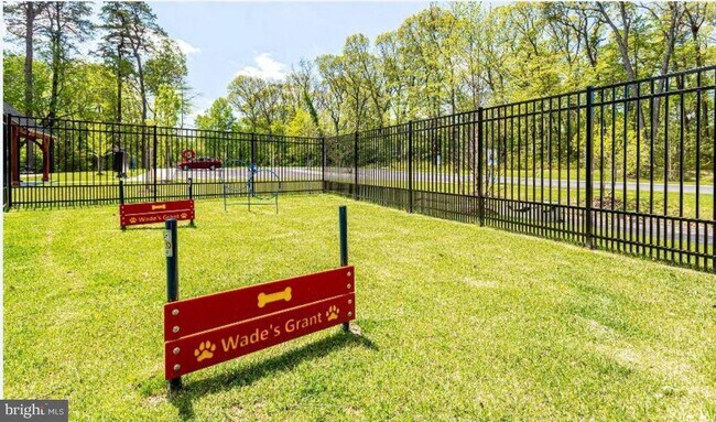 Building Photo - 8311 Amber Beacon Cir