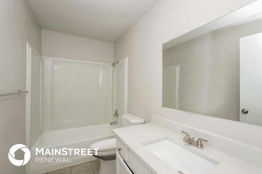 Building Photo - 1072 Westcliff Ave