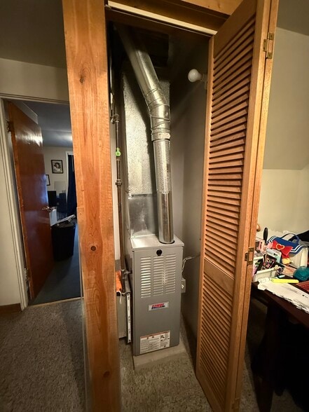 Brand new HVAC - 3330 N Drake Ave