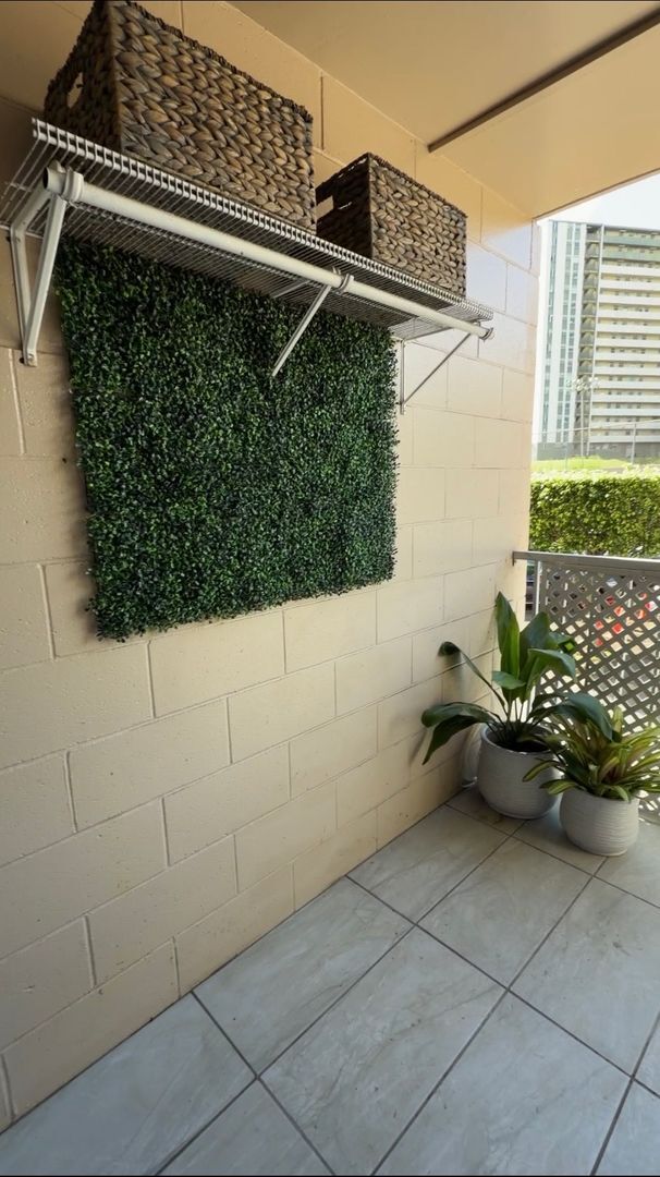 Building Photo - Newly Renovated 2-Bedroom in Kalihi | Lanai + Parking