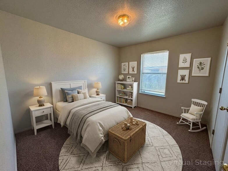 Building Photo - 2801 Alma Dr