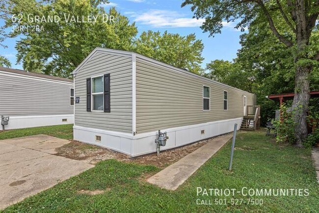 Building Photo - 62 Grand Valley Dr