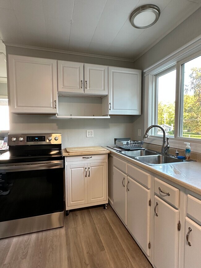 Another Kitchen picture. - 16 Crescent Beach Dr