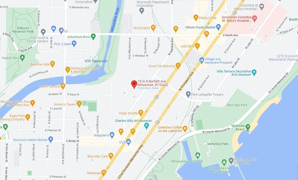 Building Photo - 1916 N Bartlett Ave