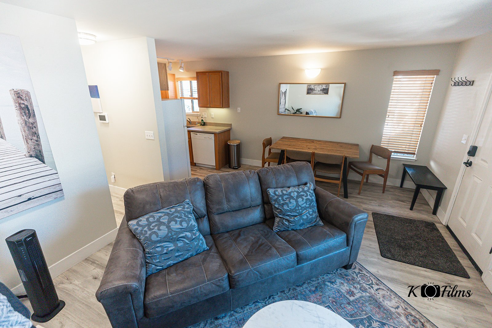 Building Photo - 360 Galaxy Ln