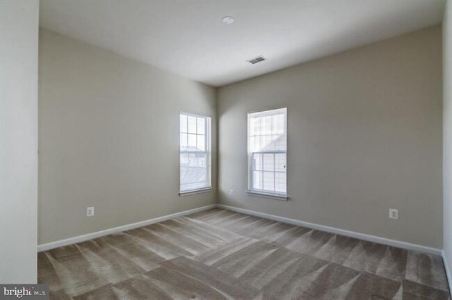 Building Photo - 2002 Idlewild Blvd