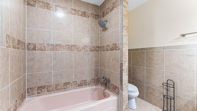 Building Photo - 6912 Alderwood Dr