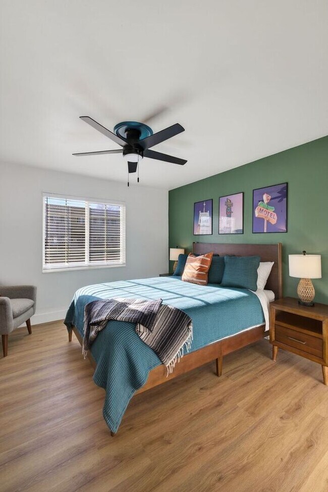 Building Photo - The Biggest Little BnB, Fully Furnished Vacation Rental!